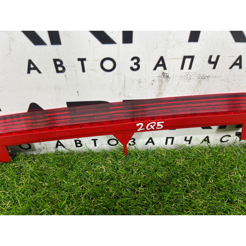 Повторитель стоп сигнала (оптика) AUDI Q5 8R 2012 3.2 CALB 8R0945097