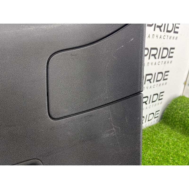 Обшивка крышки багажника (салон) AUDI Q5 8R 2012 3.2 CALB 8R0867979B6PS