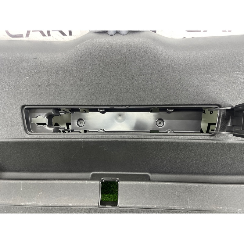 Обшивка крышки багажника (салон) AUDI Q5 8R 2012 3.2 CALB 8R0867979B6PS