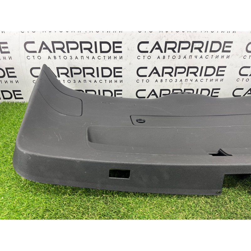 Обшивка крышки багажника (салон) AUDI Q5 8R 2012 3.2 CALB 8R0867979B6PS