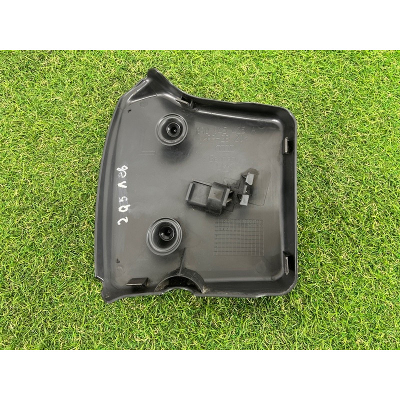 Крышка фонаря (салон) AUDI Q5 8R 2012 3.2 CALB 8R0945425A