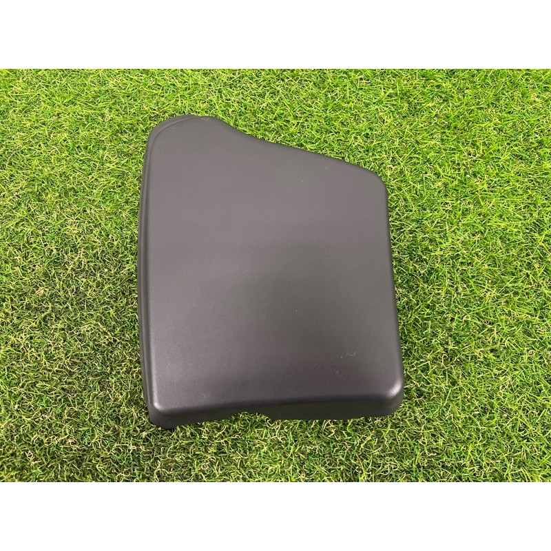 Крышка фонаря (салон) AUDI Q5 8R 2012 3.2 CALB 8R0945426A