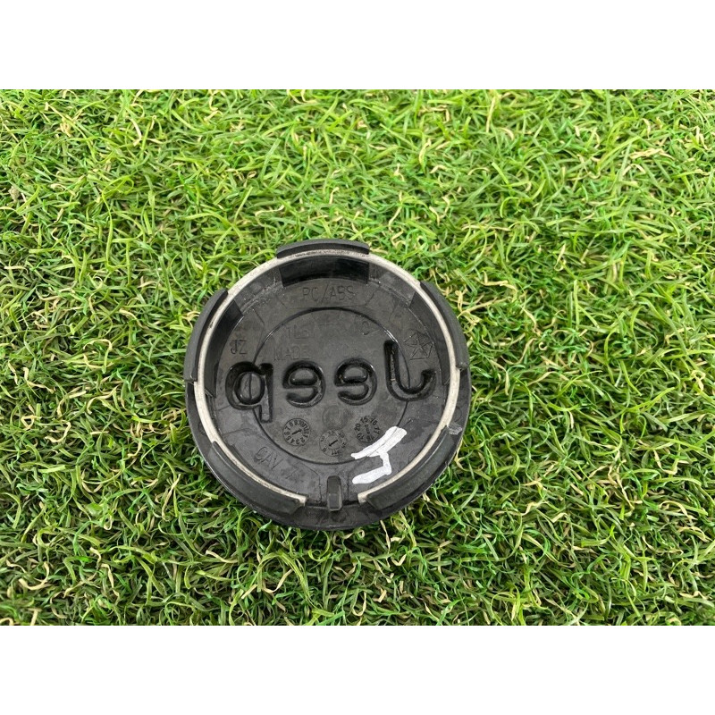 Колпачок колеса декоративный (аксессуары) Jeep Grand Cherokee WK2 2016 3.6 1LB77NTZAC