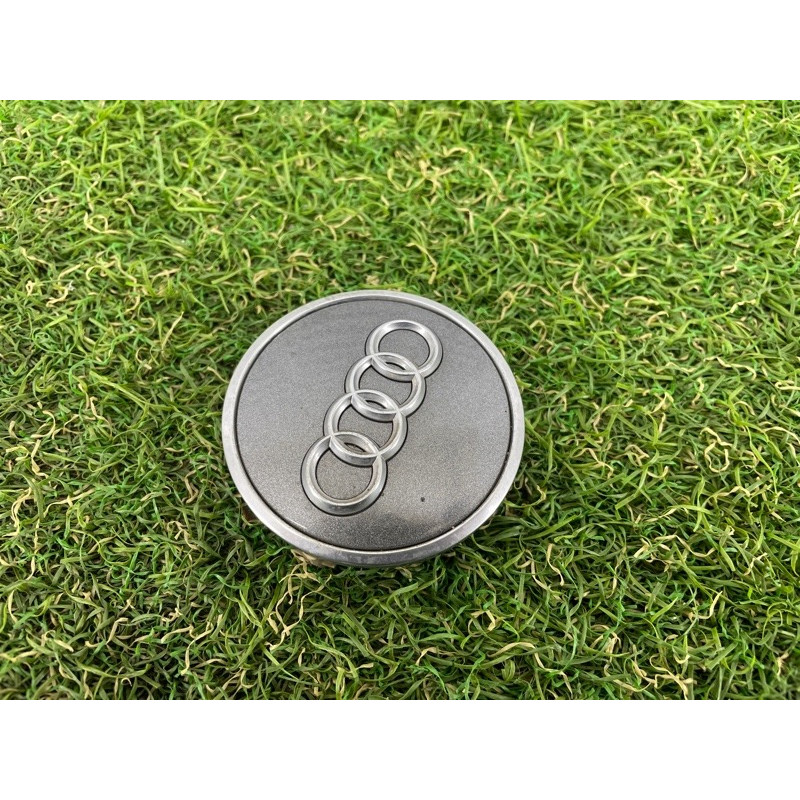 Колпачок колеса декоративный (аксессуары) AUDI Q7 4M 2017 3.0 TFSi CREC 8W0601170