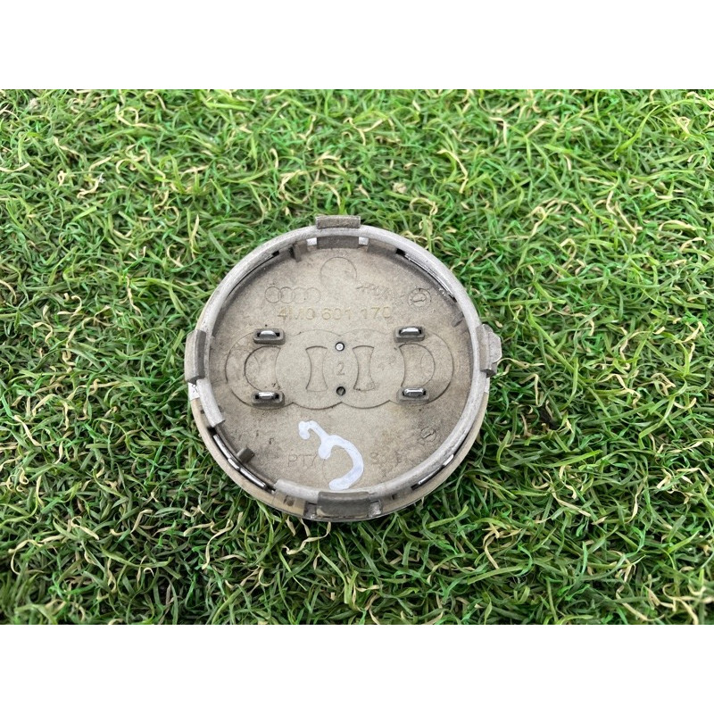 Колпачок колеса декоративный (аксессуары) AUDI Q7 4M 2017 3.0 TFSi CREC 8W0601170