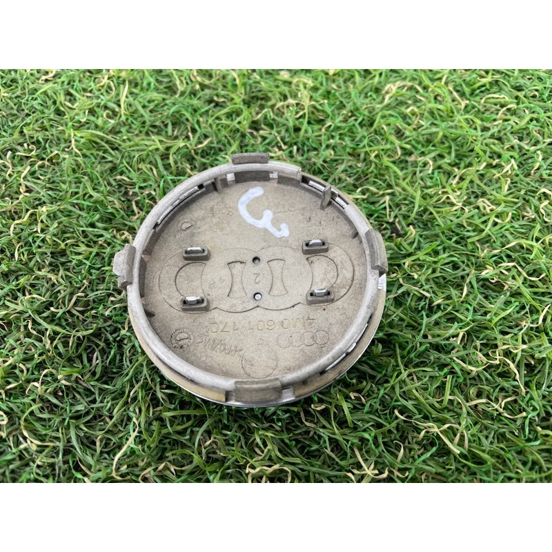 Колпачок колеса декоративный (аксессуары) AUDI Q7 4M 2017 3.0 TFSi CREC 8W0601170