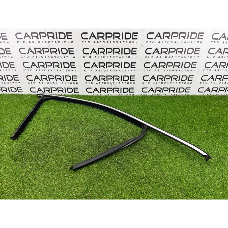 Молдинг стекла (кузов и элементы) Volkswagen Touareg FL 2015 3.6 7P0837432H5AP