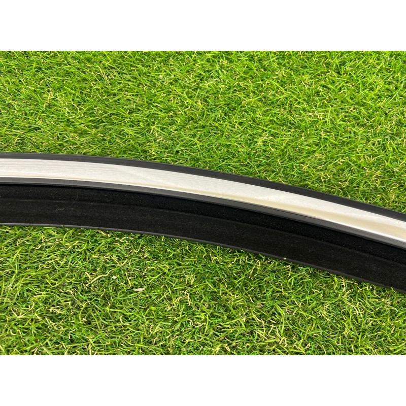 Молдинг стекла (кузов и элементы) Volkswagen Touareg FL 2015 3.6 7P0837432H5AP