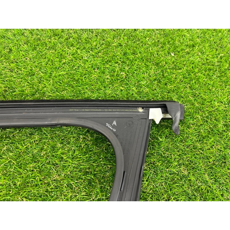 Молдинг стекла (кузов и элементы) Volkswagen Touareg FL 2015 3.6 7P0837432H5AP