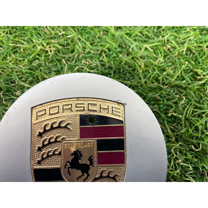 Колпачок колеса декоративный (аксессуары) PORSCHE CAYENNE 958 2013 3.6 7PP601150A8Z8