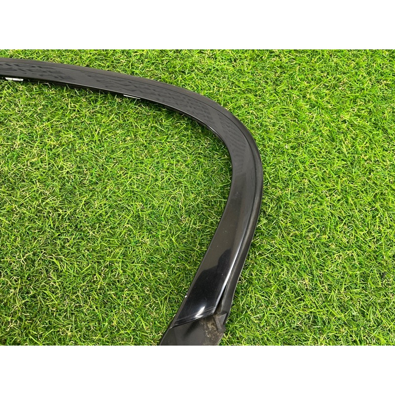 Молдинг скла (кузов і елементи) BMW 5-series F10 2011 3.0 51357209711