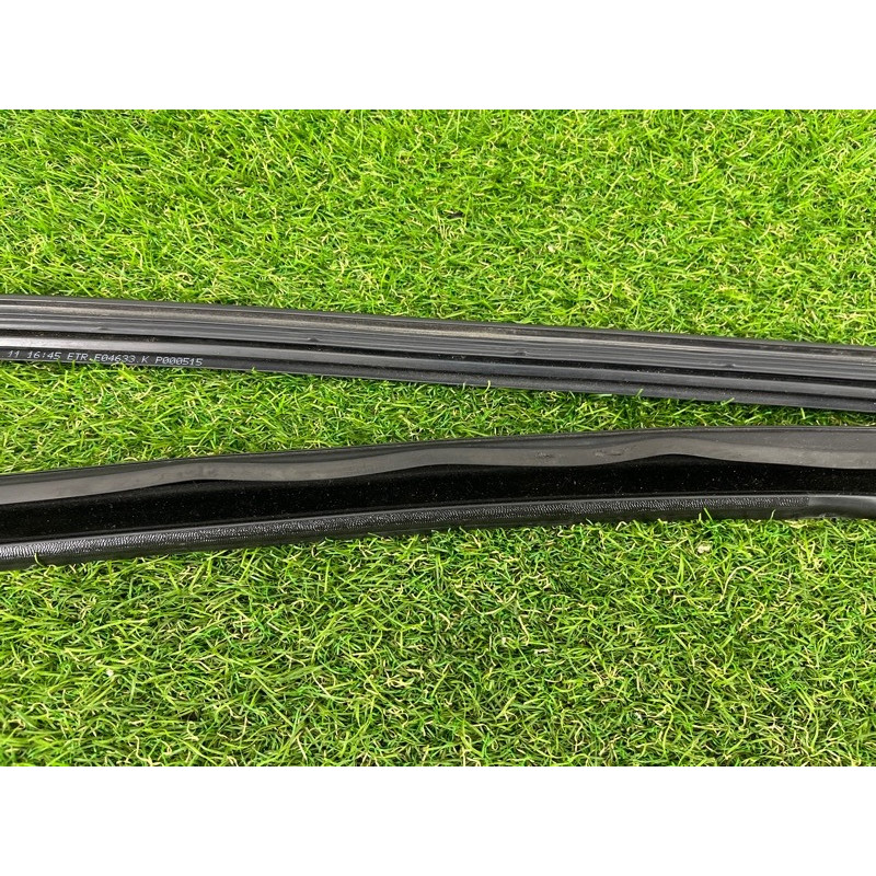 Молдинг скла (кузов і елементи) BMW 5-series F10 2011 3.0 51357209711