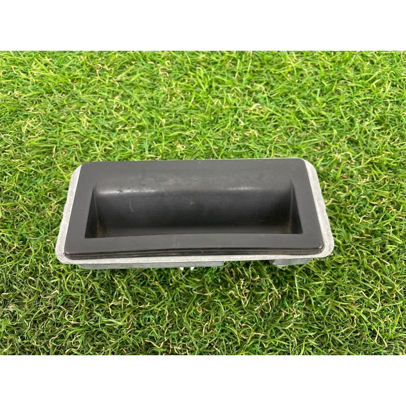 Кнопка открывания крышки багажника (электрика / кнопки) AUDI A3 8V 2015 1.8 5N0827566T