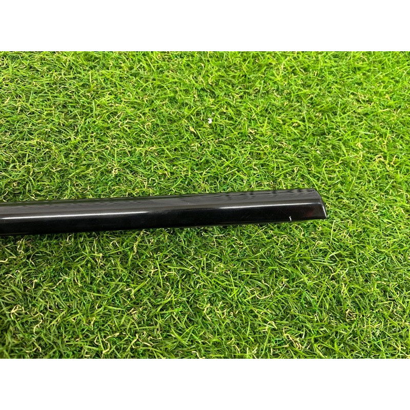 Молдинг скла (кузов і елементи) BMW 5-series F10 2011 3.0 51357209710