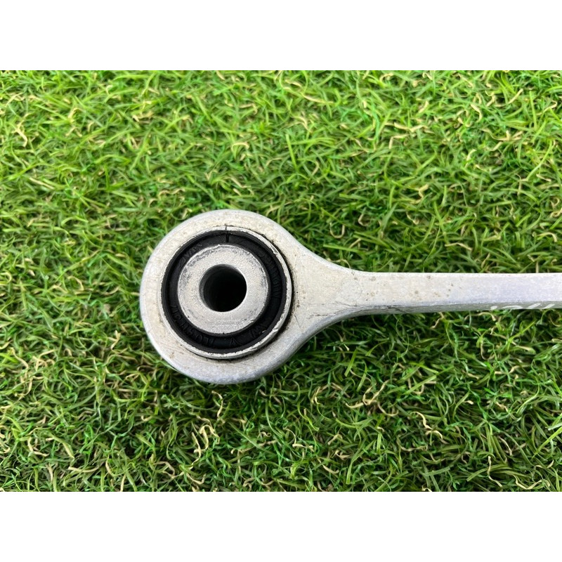 Стойка стабилизатора (подвеска) Volkswagen Touareg 7L 2004 3.2 7L0411317