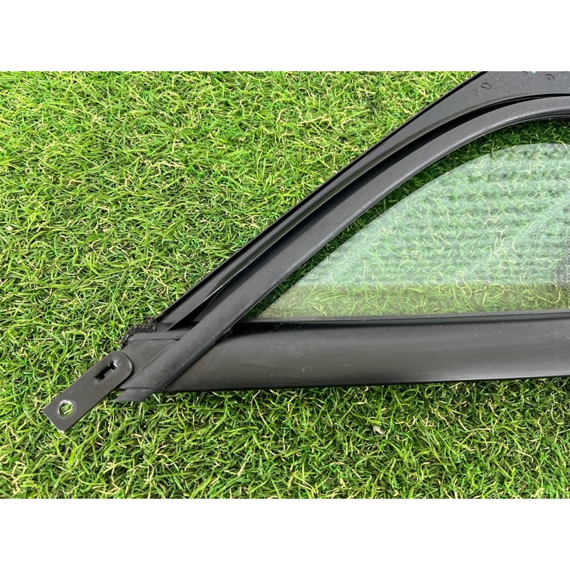 Форточка дверцят (кузов і елементи) Volkswagen Touareg II NF 2013 3.0 7P0845113D