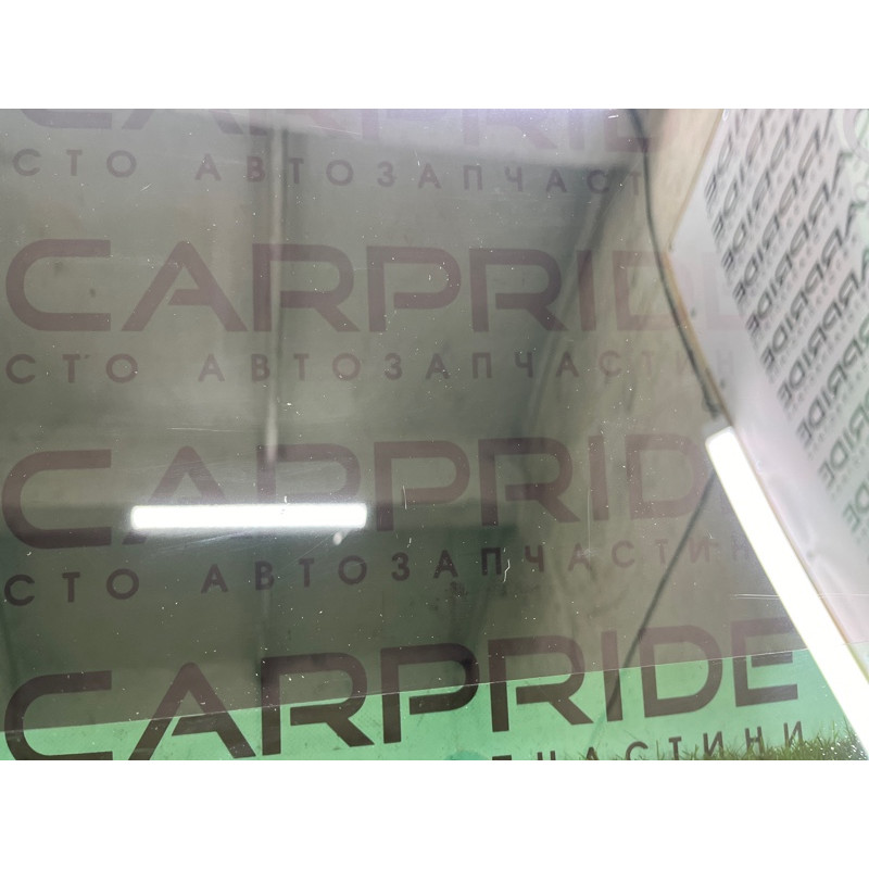 Стекло (кузов и элементы) Volkswagen Touareg FL 2015 3.6 7P6845026C