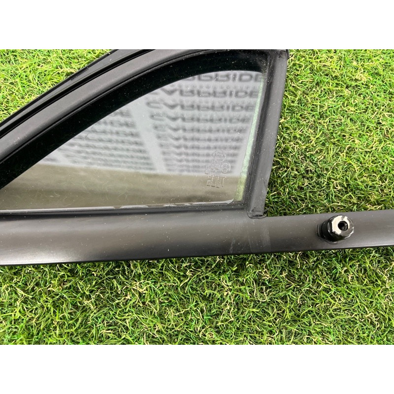 Форточка двери (кузов и элементы) Volkswagen Touareg FL 2015 3.6 7P0845113D