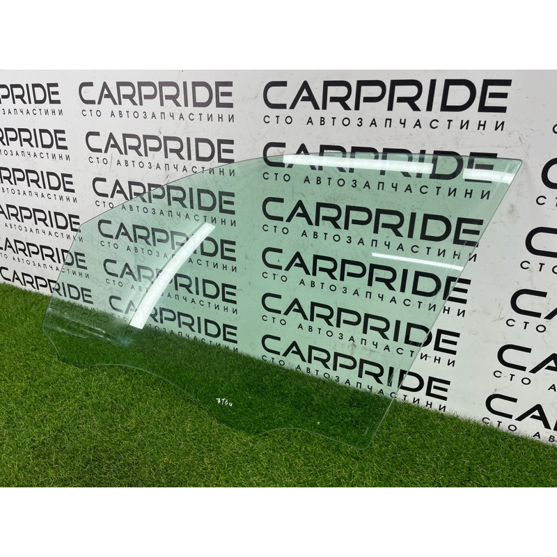 Стекло (кузов и элементы) Volkswagen Touareg FL 2015 3.6 7P6845021B