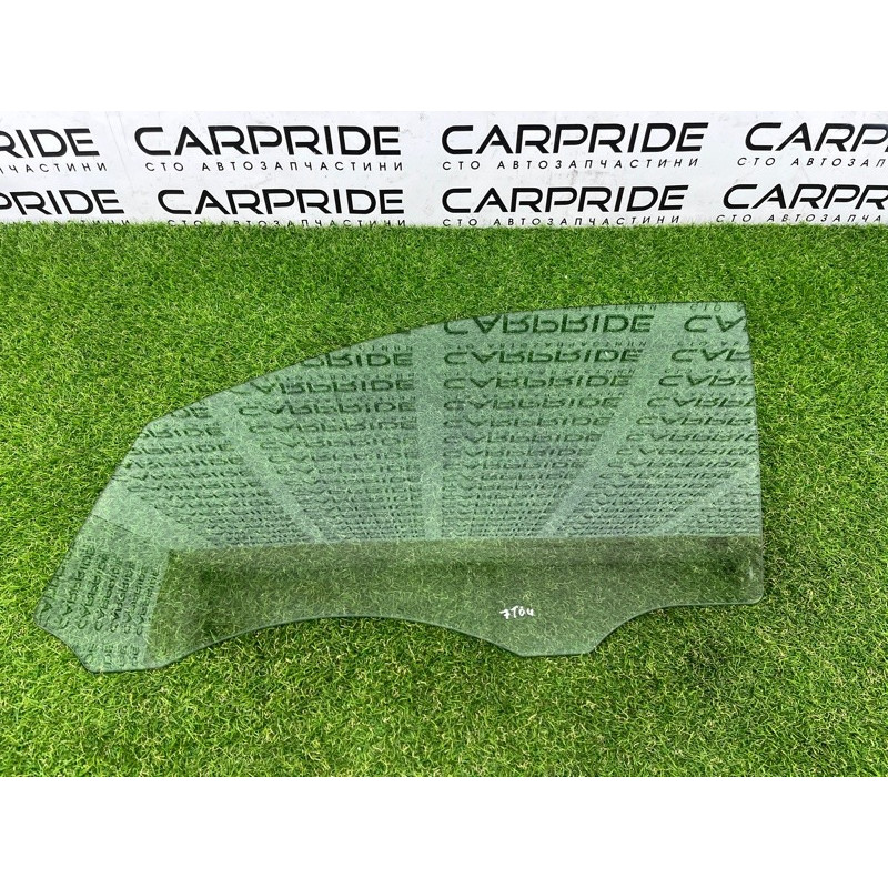 Стекло (кузов и элементы) Volkswagen Touareg FL 2015 3.6 7P6845021B