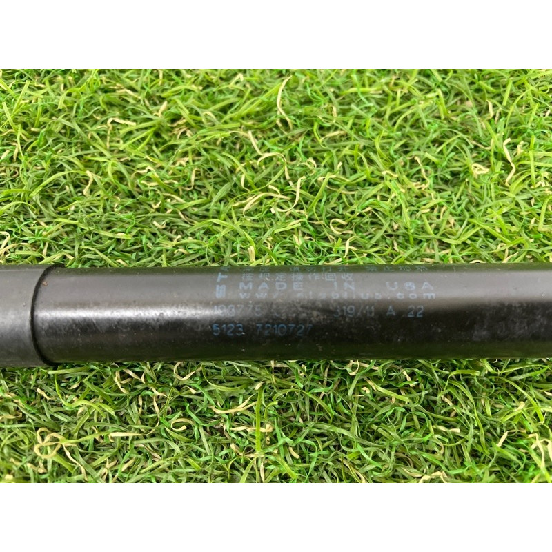 Амортизатор капота (кузов и элементы) BMW X3 F25 2012 3.0 51237210727