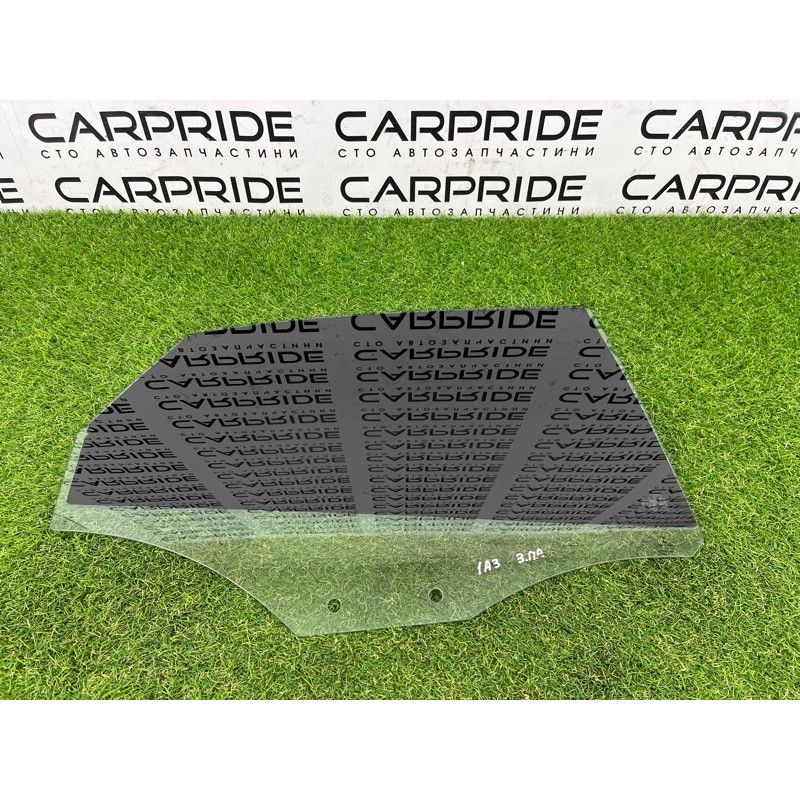 Стекло (кузов и элементы) AUDI A3 8V 2015 1.8 8V5845206