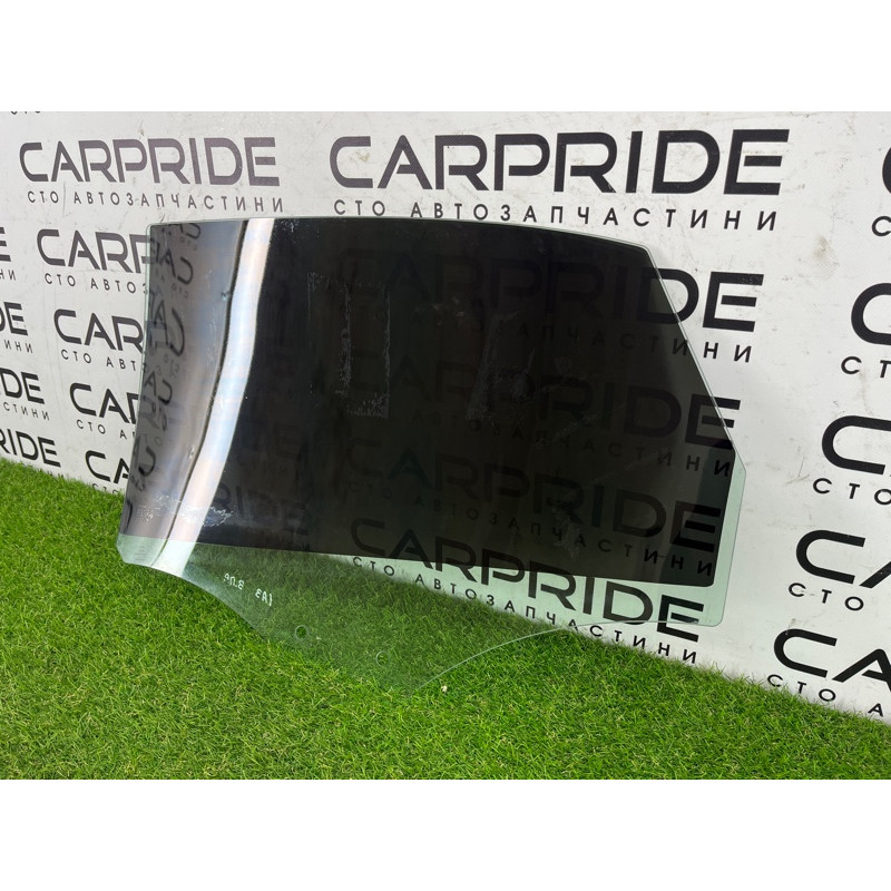 Стекло (кузов и элементы) AUDI A3 8V 2015 1.8 8V5845206