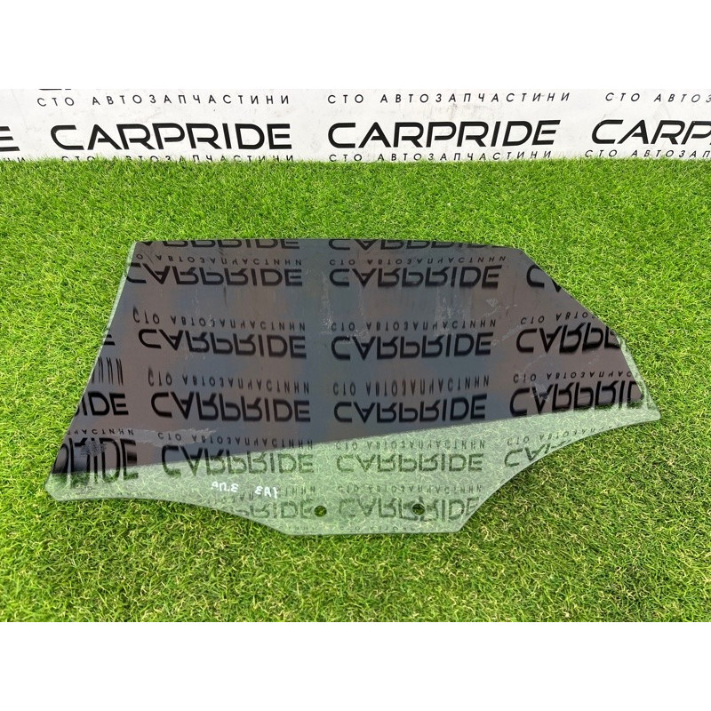 Стекло (кузов и элементы) AUDI A3 8V 2015 1.8 8V5845206