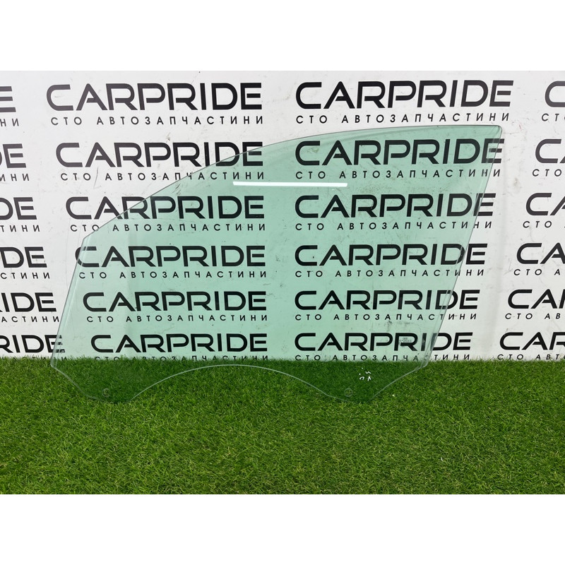 Стекло (кузов и элементы) AUDI Q5 8R 2012 3.2 CALB 8R0845201C