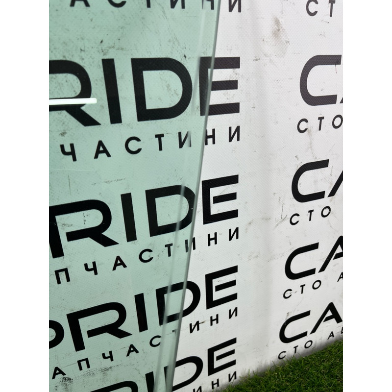 Стекло (кузов и элементы) AUDI Q5 8R 2012 3.2 CALB 8R0845201C