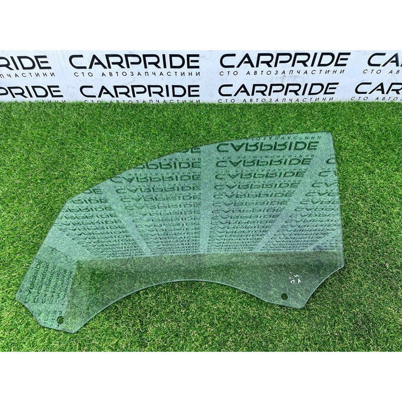 Стекло (кузов и элементы) AUDI Q5 8R 2012 3.2 CALB 8R0845201C
