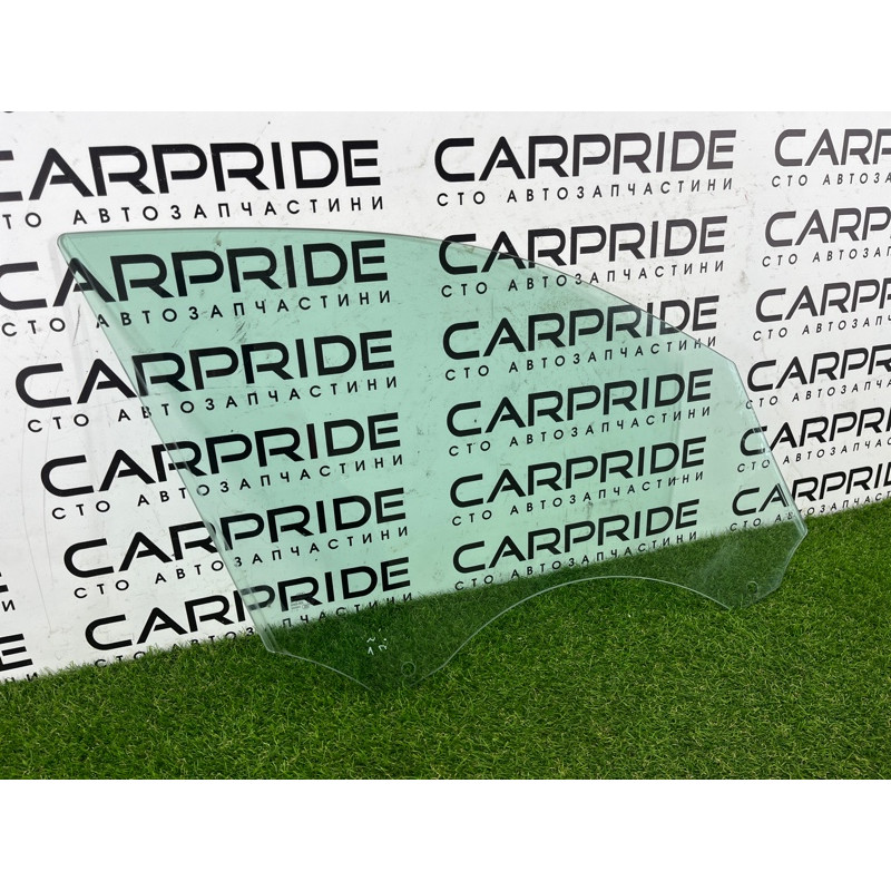 Стекло (кузов и элементы) AUDI Q5 8R 2012 3.2 CALB 8R0845201C