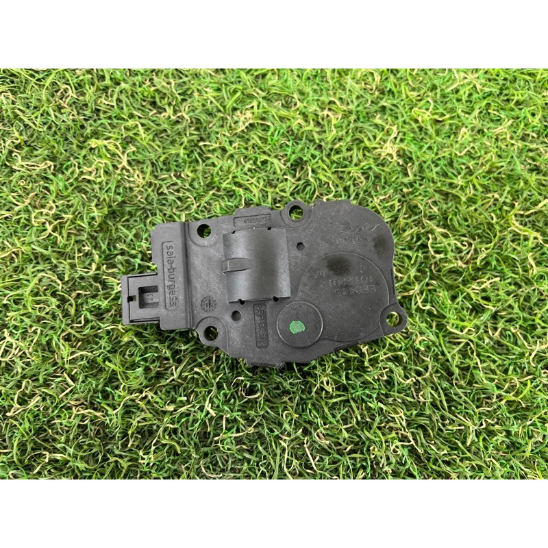 Привод заслонки отопителя (отопление и кондиционирование) PORSCHE CAYENNE 958 2013 3.6 95861251100