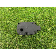 Привод заслонки отопителя