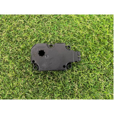 Привод заслонки отопителя