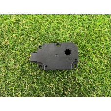 Привод заслонки отопителя