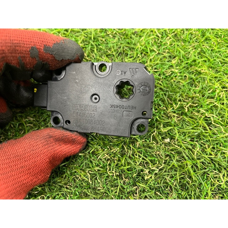 Привод заслонки отопителя (отопление и кондиционирование) AUDI A4 B9 2017 2.0 4M0820511