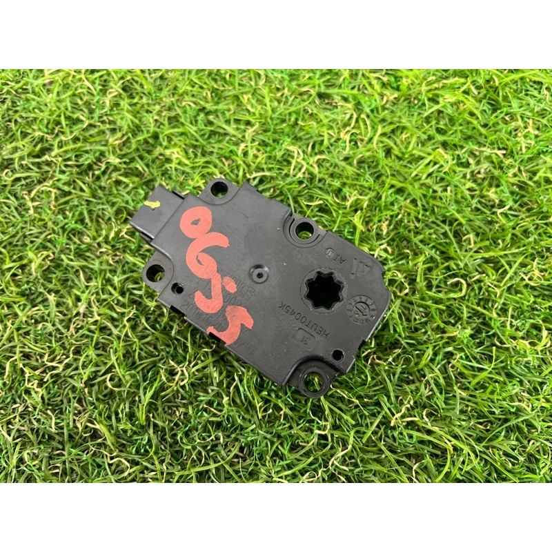 Привод заслонки отопителя (отопление и кондиционирование) AUDI A4 B9 2017 2.0 4M0820511