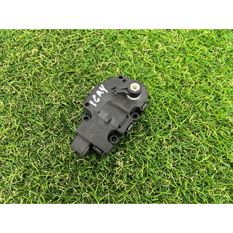 Привод заслонки отопителя (отопление и кондиционирование) PORSCHE CAYENNE 958 2013 3.6 95861251100