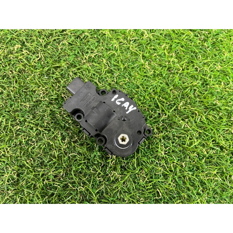 Привод заслонки отопителя (отопление и кондиционирование) PORSCHE CAYENNE 958 2013 3.6 95861251100