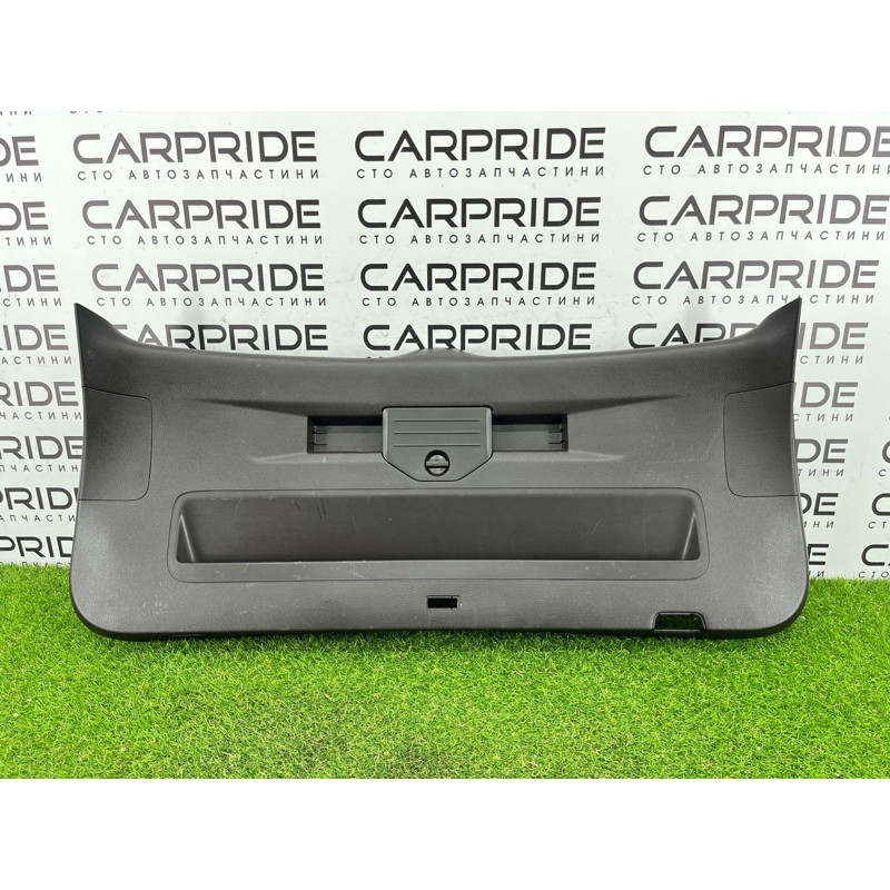 Обшивка крышки багажника (салон) Volkswagen Touareg FL 2015 3.6 7P6867601C3G4