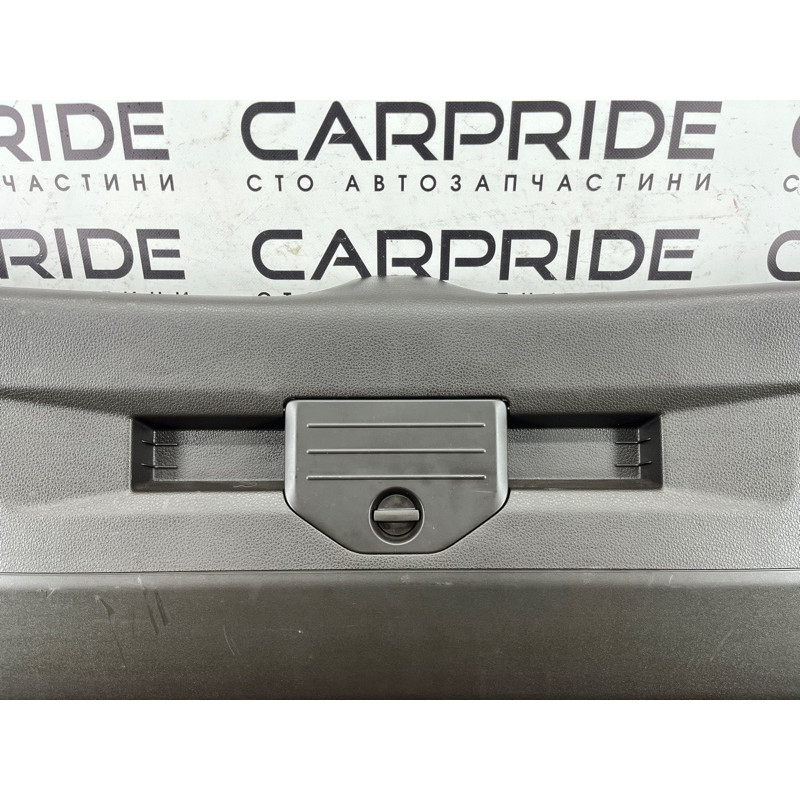 Обшивка крышки багажника (салон) Volkswagen Touareg FL 2015 3.6 7P6867601C3G4