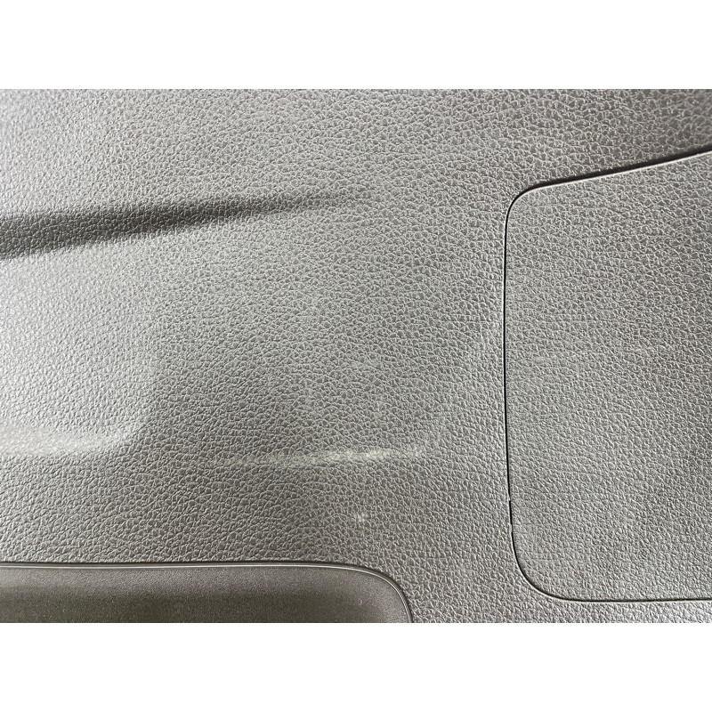 Обшивка крышки багажника (салон) Volkswagen Touareg FL 2015 3.6 7P6867601C3G4