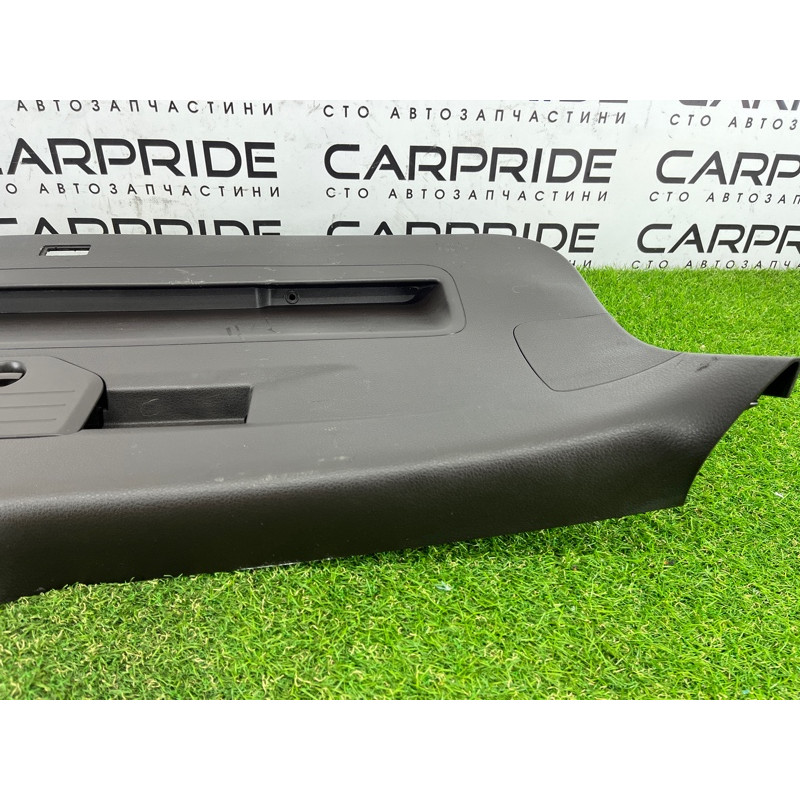 Обшивка крышки багажника (салон) Volkswagen Touareg FL 2015 3.6 7P6867601C3G4