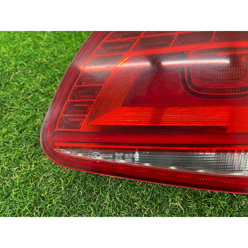 Задний фонарь (оптика) Volkswagen Touareg FL 2015 3.6 7P6945308