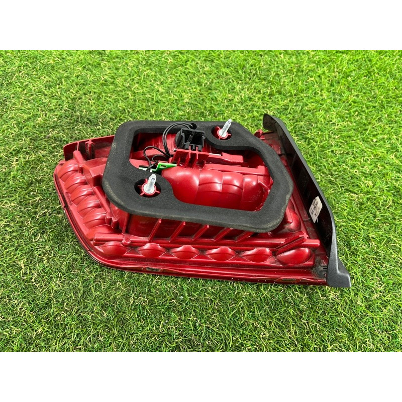 Задний фонарь (оптика) Volkswagen Touareg FL 2015 3.6 7P6945308