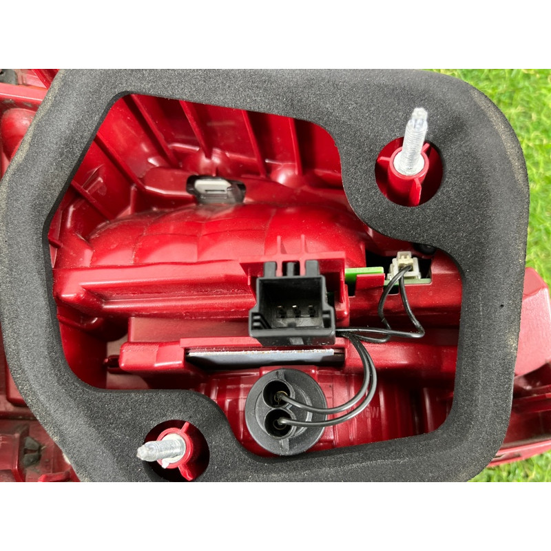 Задний фонарь (оптика) Volkswagen Touareg FL 2015 3.6 7P6945308