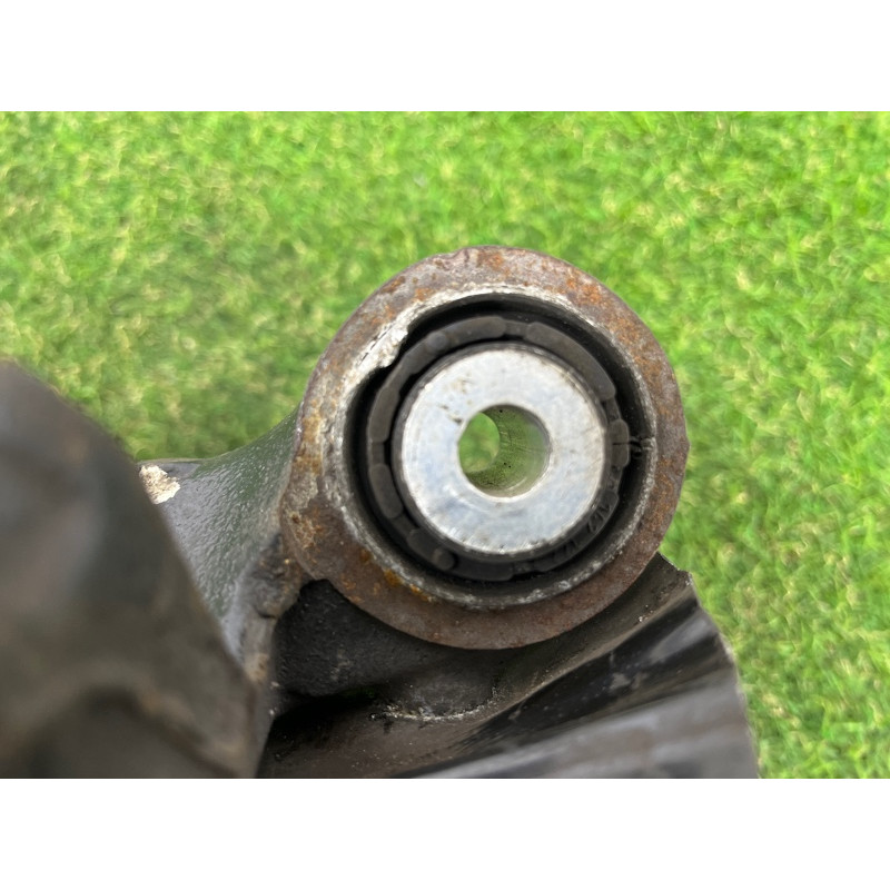 Цапфа подвески (подвеска) BMW X3 F25 2012 3.0 33406797569