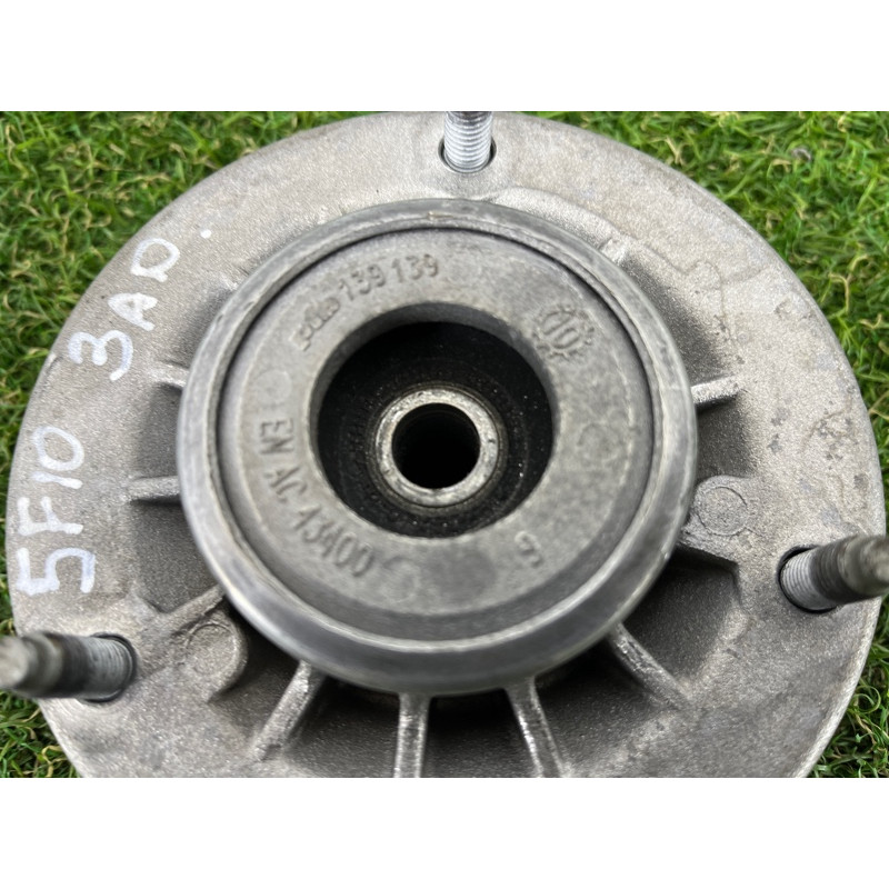 Опора стійки (підвіска) BMW 5-series F10 2011 3.0 33506775735