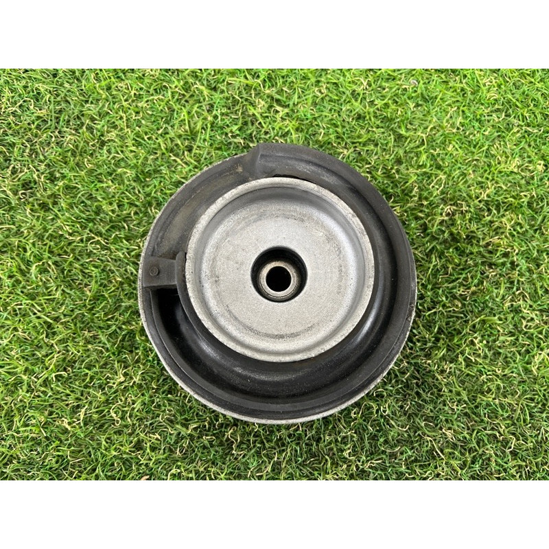 Опора стійки (підвіска) BMW 5-series F10 2011 3.0 33506775735
